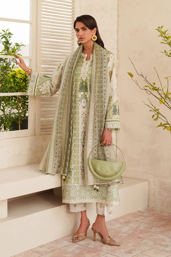 Baroque Embroidered Lawn - B029